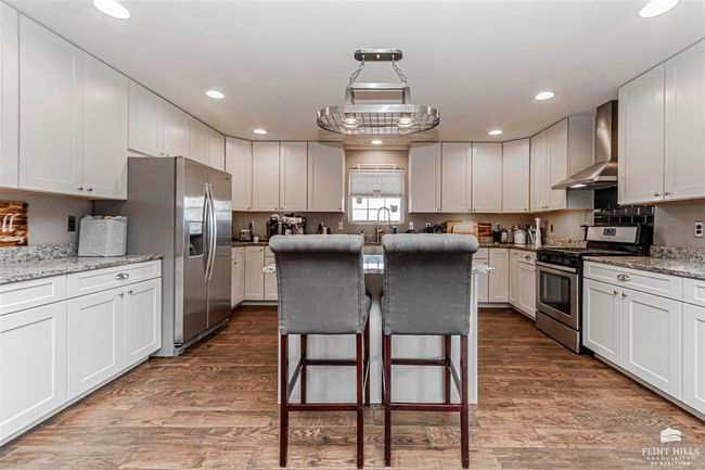 1109 S Mill Point Cir, House other with 4 bedrooms, 3 bathrooms and null parking in Manhattan KS | Image 13