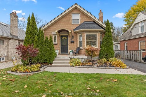 22 Briscoe St E, London, ON, N6C1W9 | Card Image