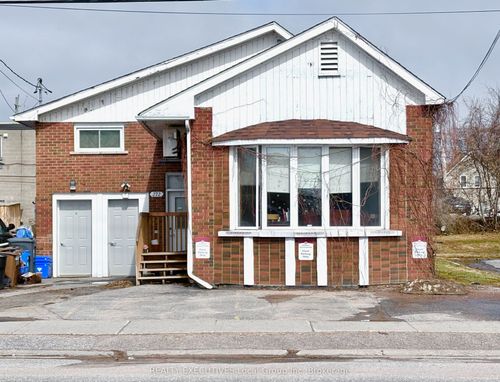 272 First Ave W, North Bay, ON, P1B3C1 | Card Image