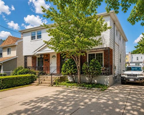 2063 71st St, Brooklyn, NY, 11204-5802 | Card Image
