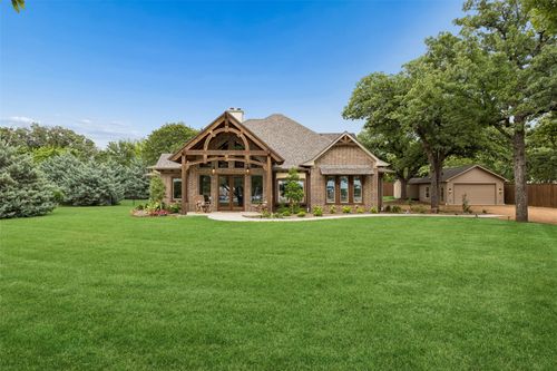 124 N Garza Rd, Shady Shores, TX, 76208-5611 | Card Image