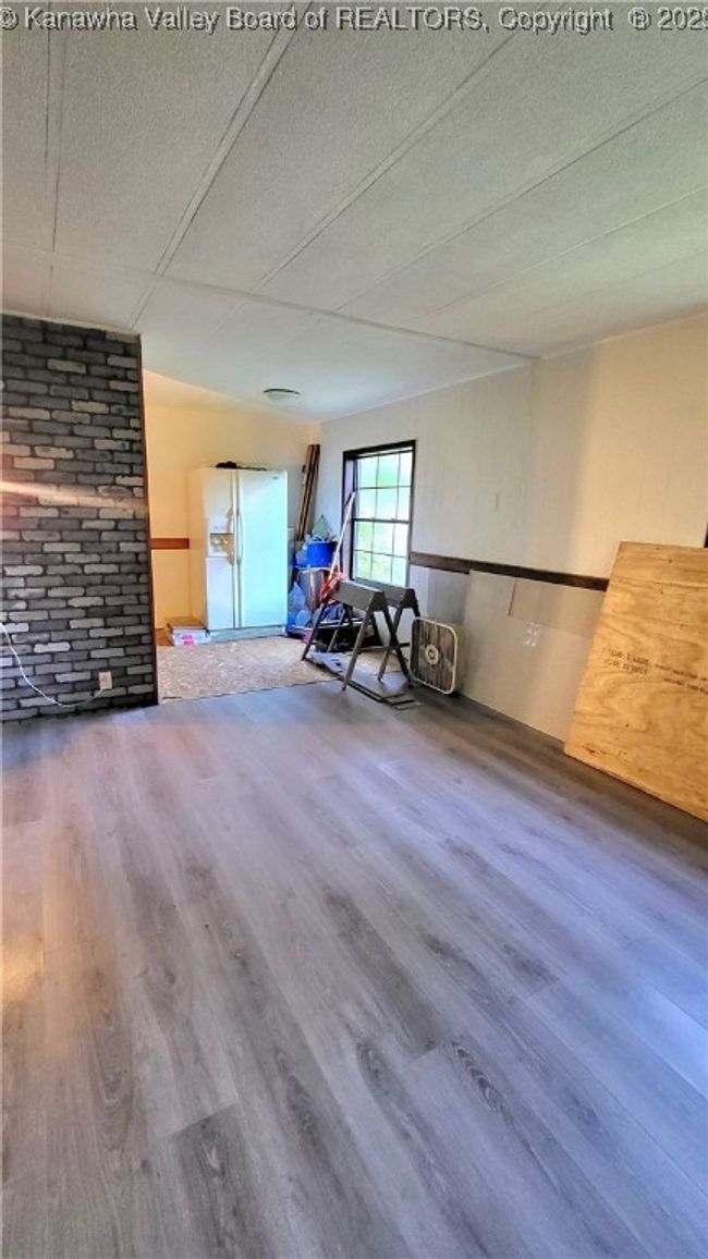 11241 Spencer Rd, House other with 3 bedrooms, 2 bathrooms and null parking in Le Roy WV | Image 9