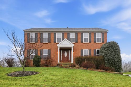 251 Field Club Cir, Mc Kees Rocks, PA, 15136-1034 | Card Image