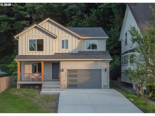 4675 Cedar St, Astoria, OR, 97103 | Card Image