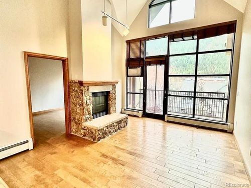 309-240 Chapel Pl, Avon, CO, 81620-7515 | Card Image