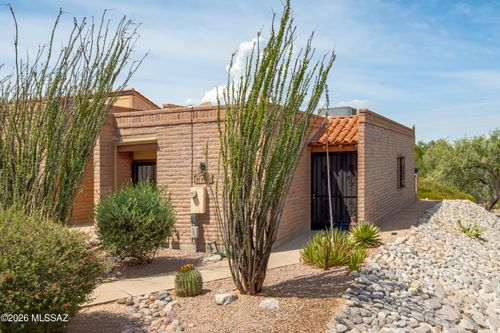 1662 W Dalehaven Cir, Tucson, AZ, 85704-0930 | Card Image