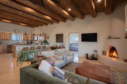 312 Los Cordovas Rd, Ranchos De Taos, NM, 87557-7939 | Card Image