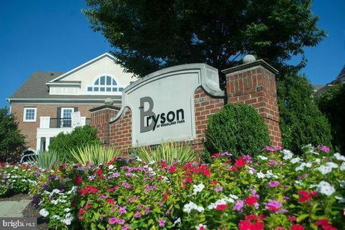 apt-208-12945 Centre Park Cir, HERNDON, VA, 20171-5969 | Card Image