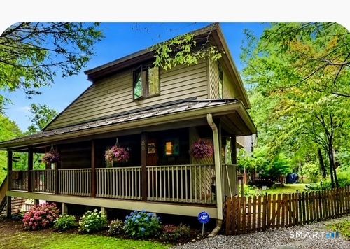 50 Dry Bridge Rd, Canton, CT, 06019-2206 | Card Image