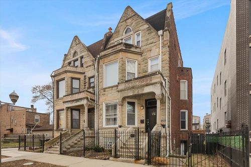 439 E 48th St, CHICAGO, IL, 60615-1401 | Card Image