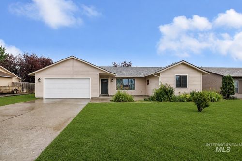 301 Diamond Dr, Kimberly, ID, 83341-1939 | Card Image