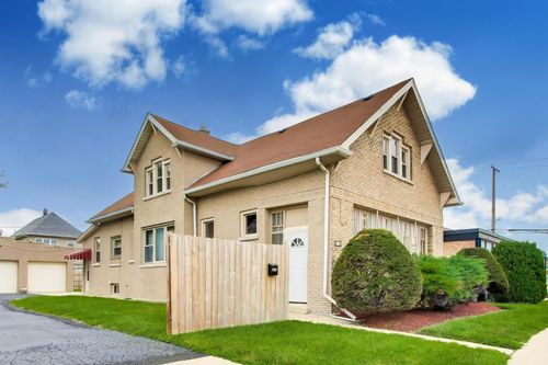 206 25th Ave, Bellwood, IL, 60104-1203 | Card Image