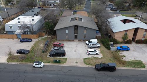 2220 Mission Hill Dr, Austin, TX, 78741-7190 | Card Image