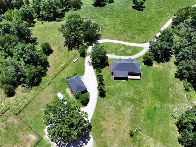 15071 Crossover Rd, House other with 4 bedrooms, 2 bathrooms and null parking in Gravette AR | Image 39