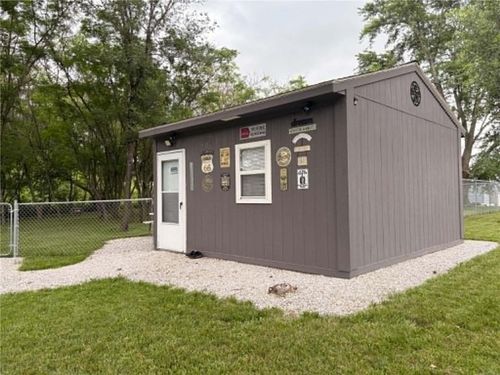 1600 Dogwood, Odessa, MO, 64076-5170 | Card Image