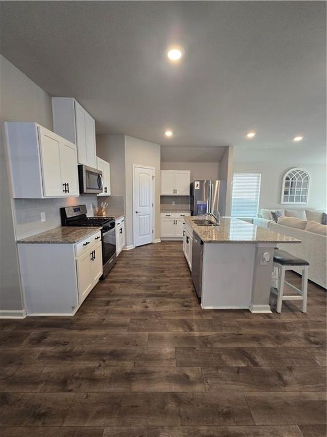 8060 Olde Town Ct, House other with 5 bedrooms, 3 bathrooms and null parking in Alexandria LA | Image 17