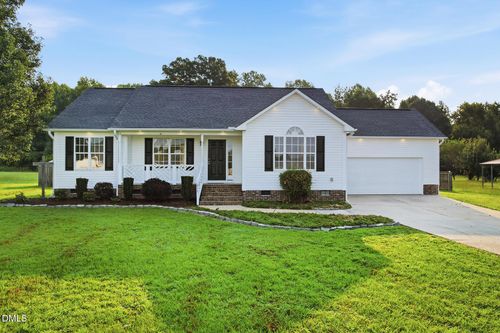 1217 Smith Rd, Smithfield, NC, 27577-9525 | Card Image