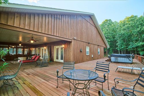 4 Kee Trl, Hardy, AR, 72529-3020 | Card Image