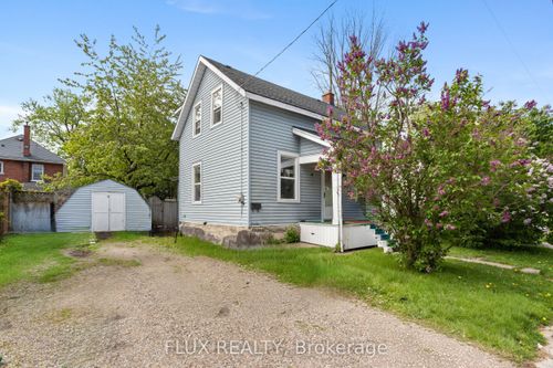 21 Brant Street, Stratford, ON, N5A3X1 | Card Image