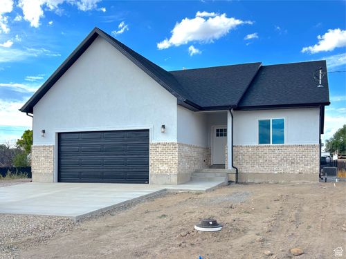 460 W 500 S, Mt Pleasant, UT, 84647-1769 | Card Image