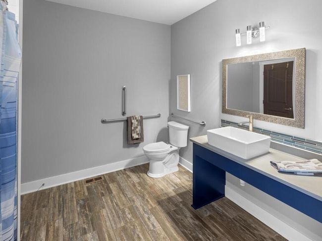 2nd master bath -ada accessible | Image 39