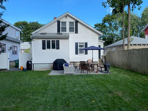14 Symmes St, Medford, MA, 02155-1538 | Card Image
