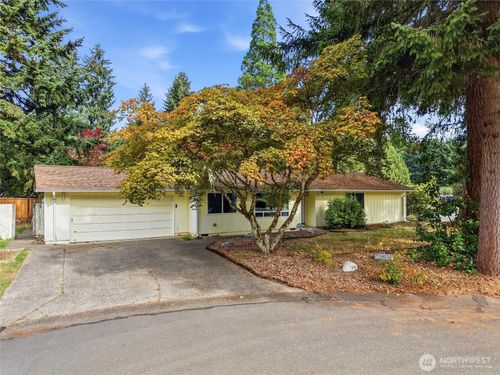 4803 33rd Ct Se, Lacey, WA, 98503-3641 | Card Image