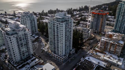 204-15152 Russell Ave, White Rock, BC, V4B0A3 | Card Image
