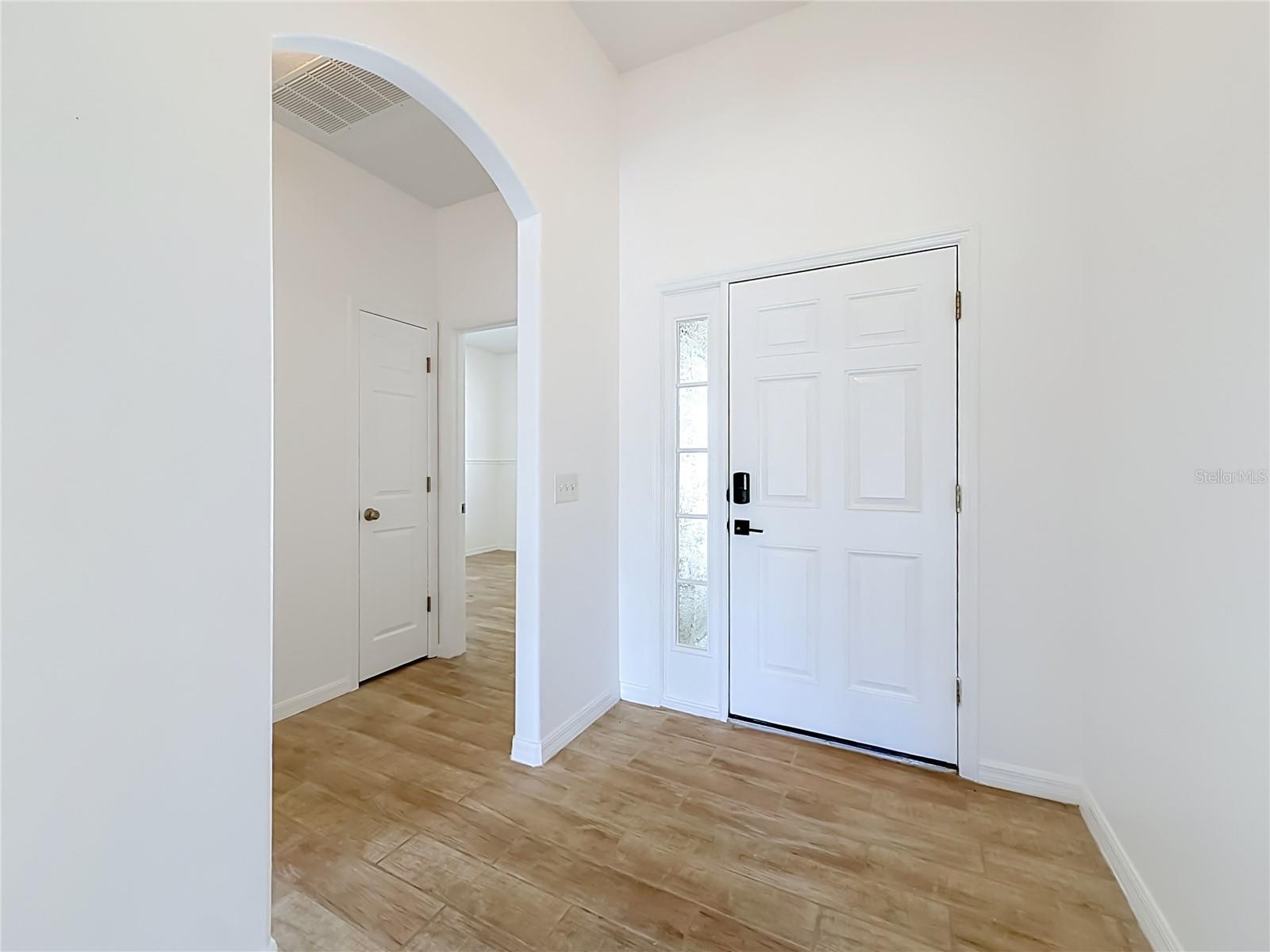 Residential in LAKE ALFRED 4