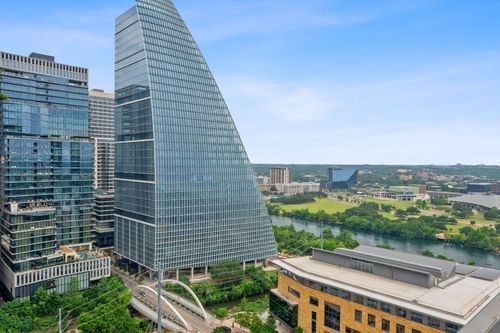 2109-222 West Ave, Austin, TX, 78701-0027 | Card Image