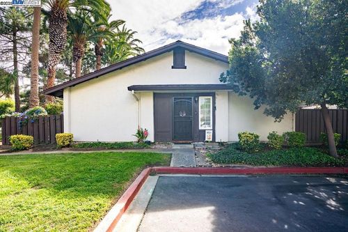 278 Junipero Cmn, Fremont, CA, 94536-2704 | Card Image