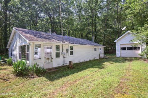114 Rabbit Run Rd, Dingmans Ferry, PA, 18328-7714 | Card Image