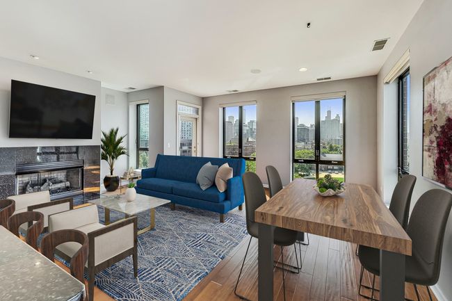 APT-709 - 343 W Old Town Ct, Condo with 2 bedrooms, 2 bathrooms and 1 parking in CHICAGO IL | Image 7
