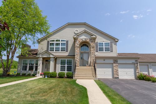 2746-2746 Acorn Ct, West Dundee, IL, 60118-1547 | Card Image