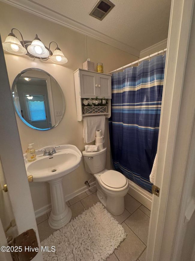 guest full bath with | Image 43