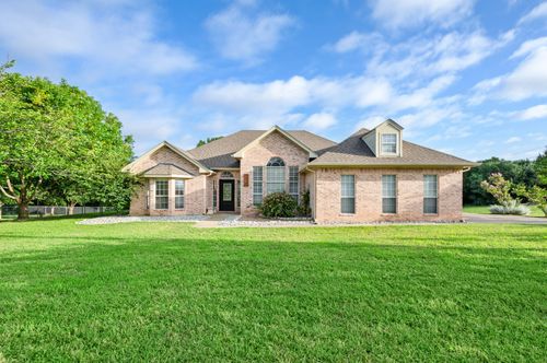 214 Knob Hill Dr, Granbury, TX, 76048-6281 | Card Image