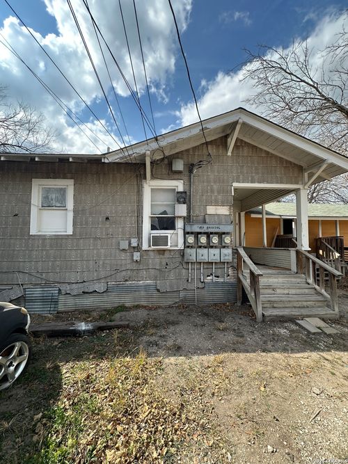 418 Bristol Ave, San Antonio, TX, 78214-2018 | Card Image