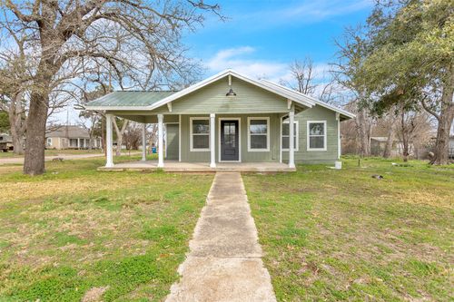 306 Comal, Wortham, TX, 76693-4716 | Card Image
