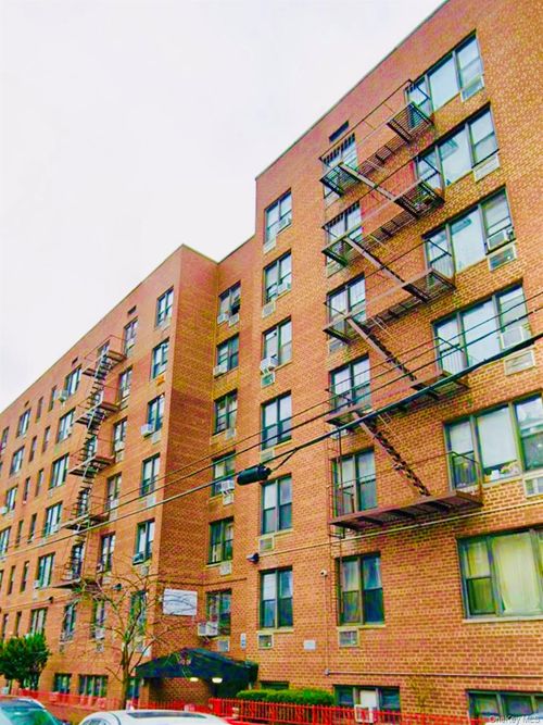 5a-42-26 81st St, Elmhurst, NY, 11373-3115 | Card Image