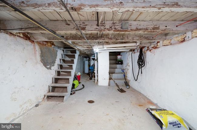 235 Maple St, Townhouse with 2 bedrooms, 2 bathrooms and null parking in READING PA | Image 16