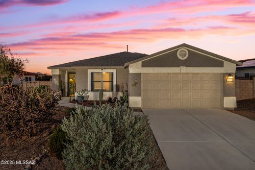 3516 S Western Way, Tucson, AZ, 85735-5109 | Card Image