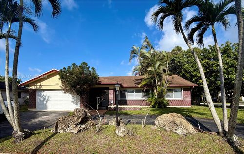 5501 Sw 118th Ave, Cooper City, FL, 33330-4172 | Card Image