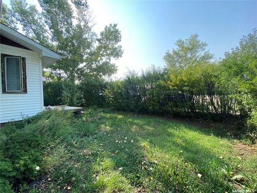 81 Grand Ave, Plenty, SK, S0L1S3 | Card Image