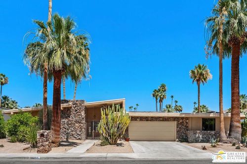 2062 S Chico Dr, Palm Springs, CA, 92264-9214 | Card Image