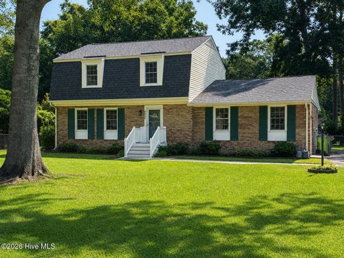 3017 Red Fox Rd, Trent Woods, NC, 28562-6639 | Card Image