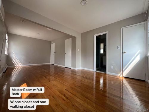 a-12 Hickory Rd, Port Washington, NY, 11050-1504 | Card Image