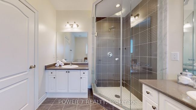 316 Chouinard Way, House attached with 4 bedrooms, 3 bathrooms and 2 parking in Aurora ON | Image 17