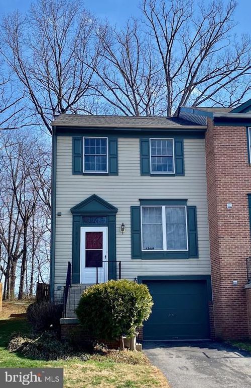 12421 Walnut Cove Cir, GERMANTOWN, MD, 20874-1585 | Card Image