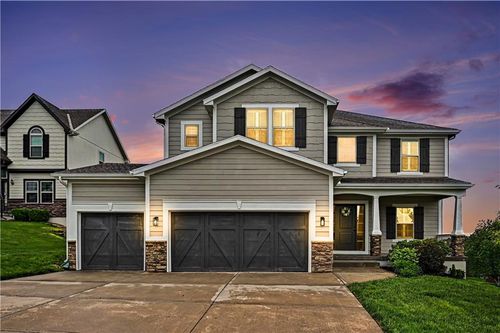 9610 N Elm Ct, Kansas City, MO, 64157-8004 | Card Image
