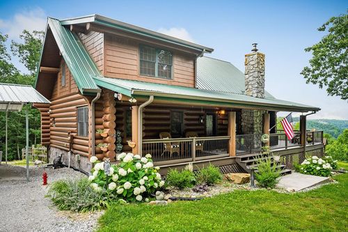 281 Ripley Rd, Sparta, TN, 38583-2857 | Card Image
